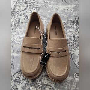 Torrid lug outsole loafer 8ww tan